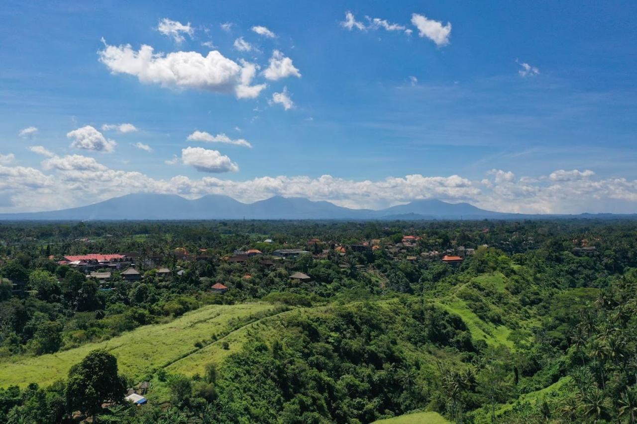 Wake In Paradise And Luxury Lebah Villas Villa